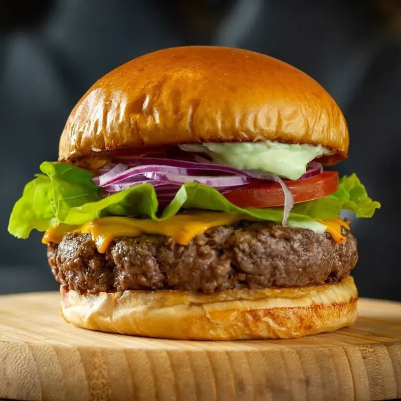 Hamburguesa con Queso Gouda