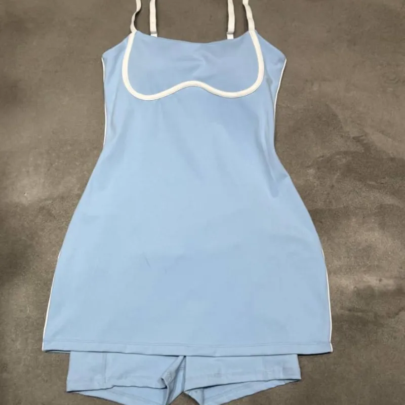 Vestido deportivo alo