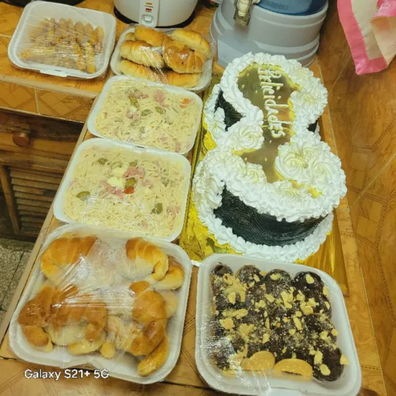 Combo para 20 personas con Cake doble 8600