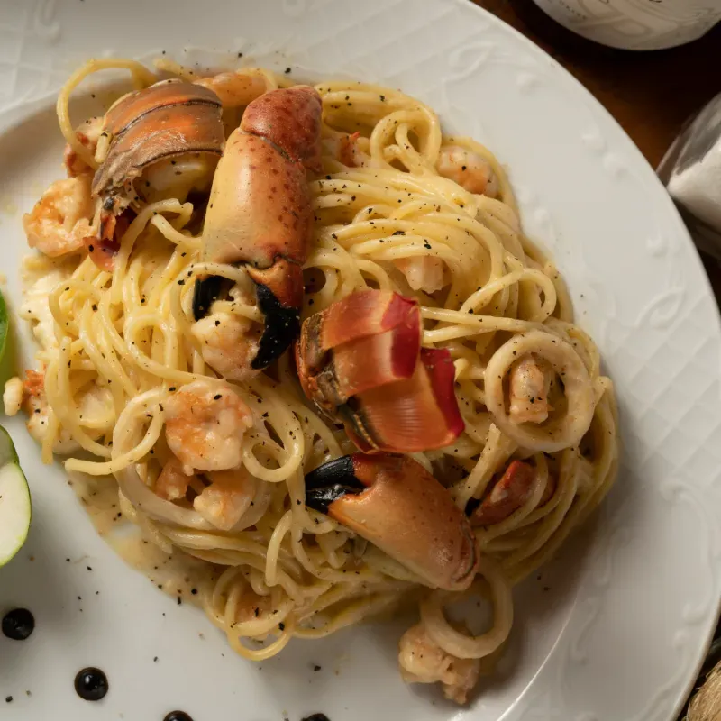 Espaguetis Pepe's (con frutos del mar)