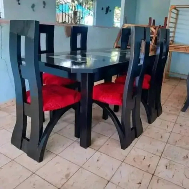 Juego de Comedor (6 sillas)