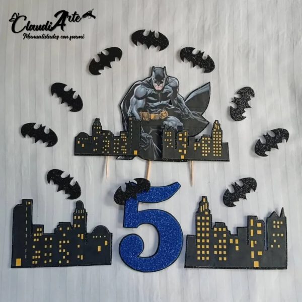 Cake topper