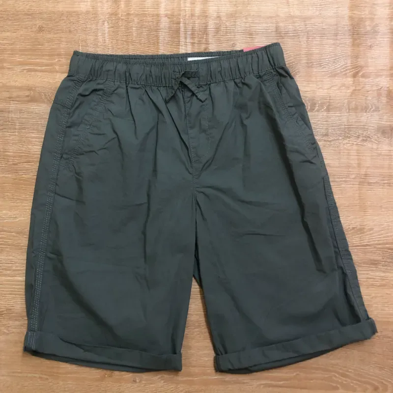 Short color gris oscuro