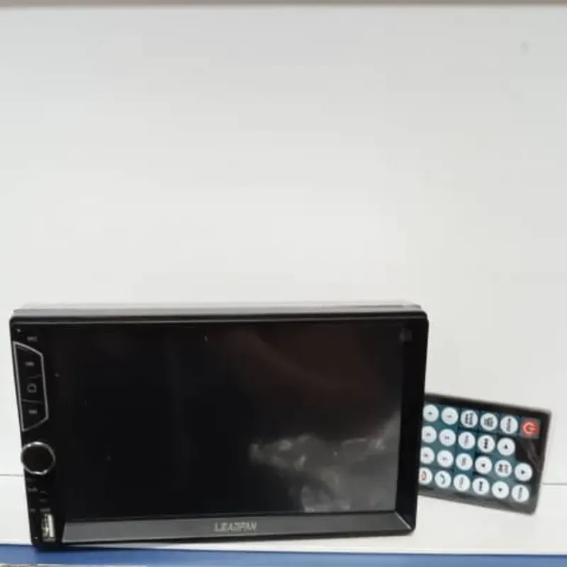 Reproductora con pantalla