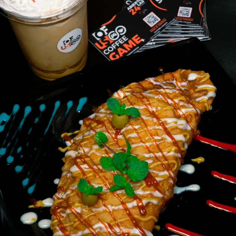 DE CONTA'S EMPANADA PLUS