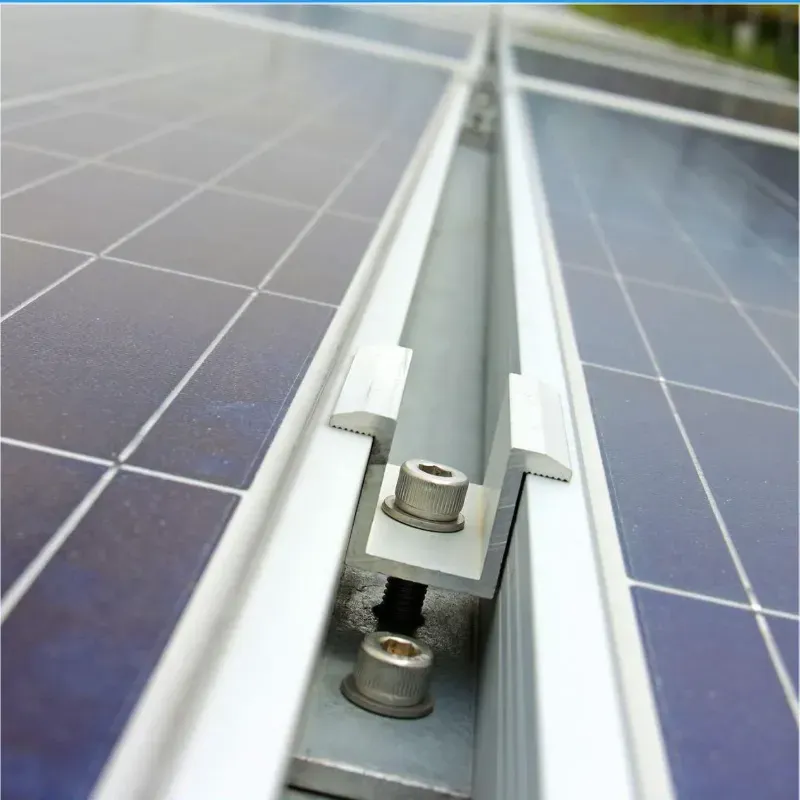 Abrazadera de Paneles Solares