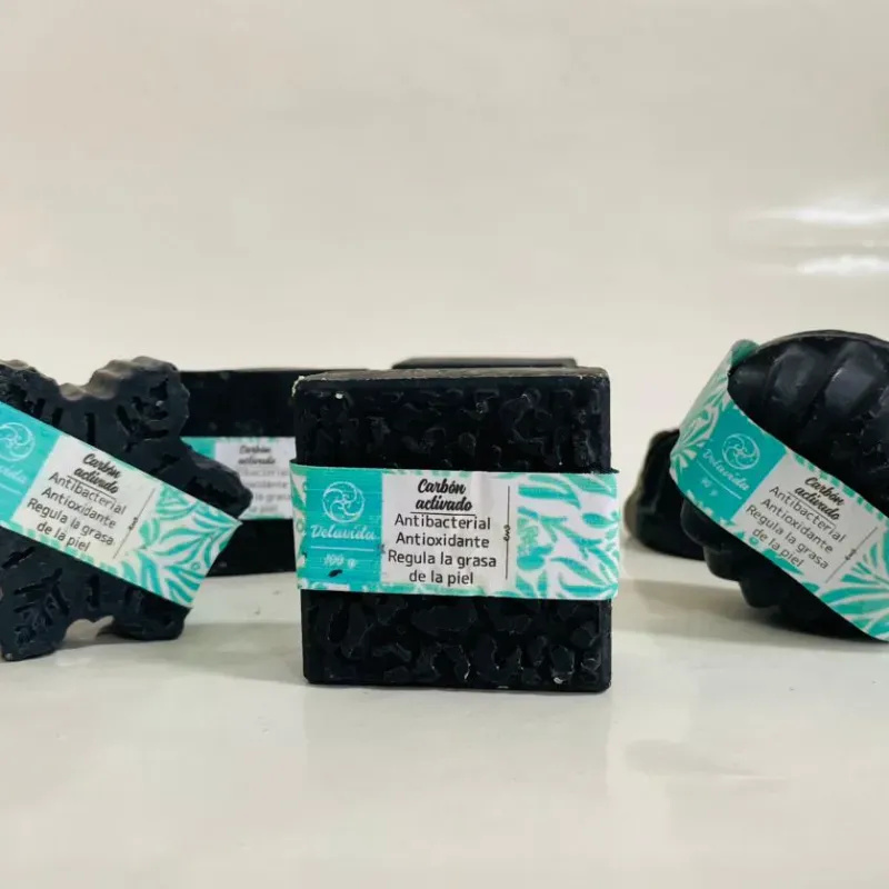 Jabón de Carbón activado