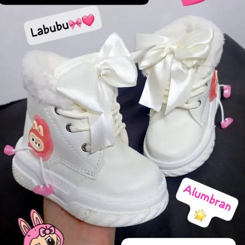 BOTAS BEICH CLARO LAZO LABUBU* Alumbran