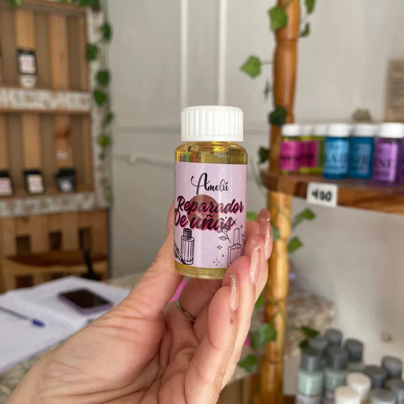 Reparador de uñas 