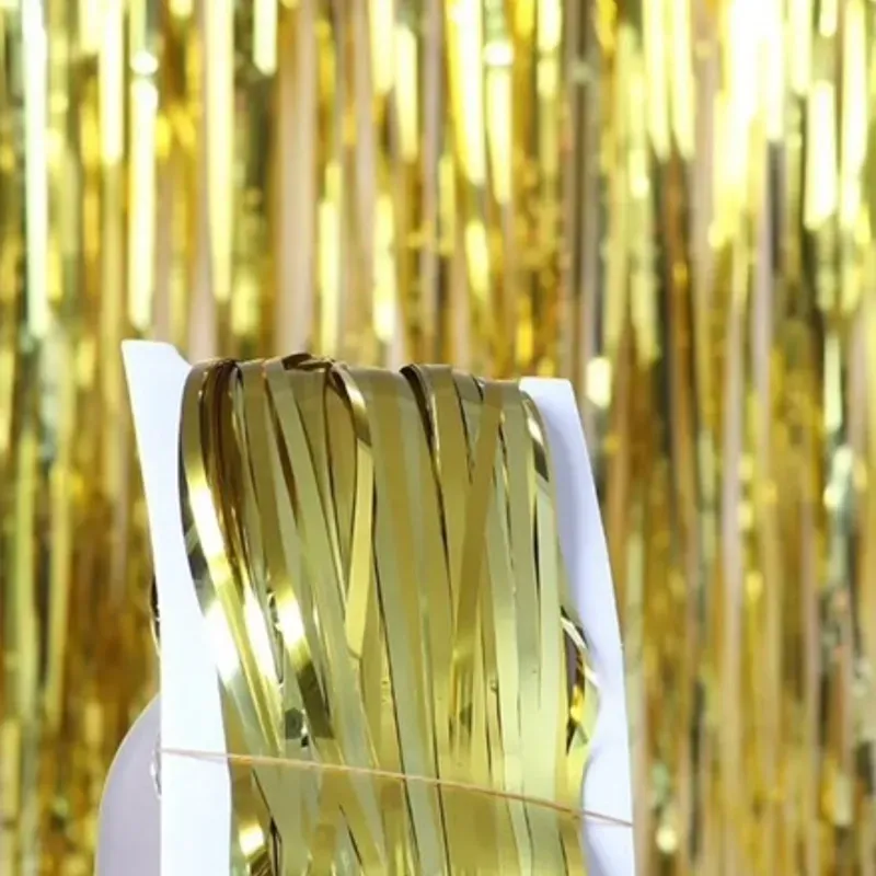 Cortina de lluvia dorada