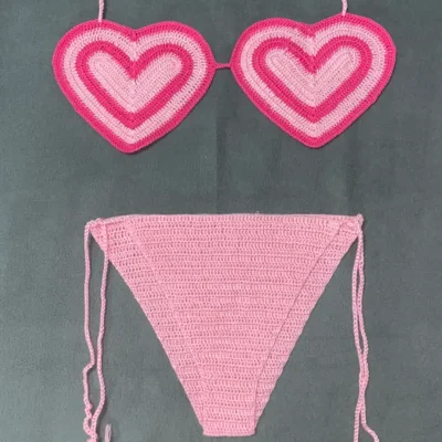 Bikini en forma de corazón
