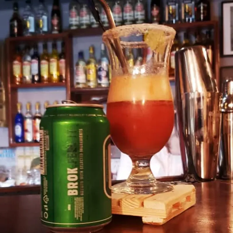 Michelada de cerveza importada