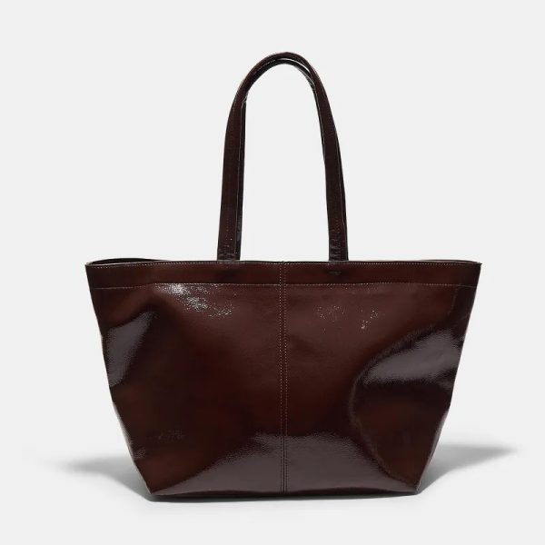 Bolso rojo vino
