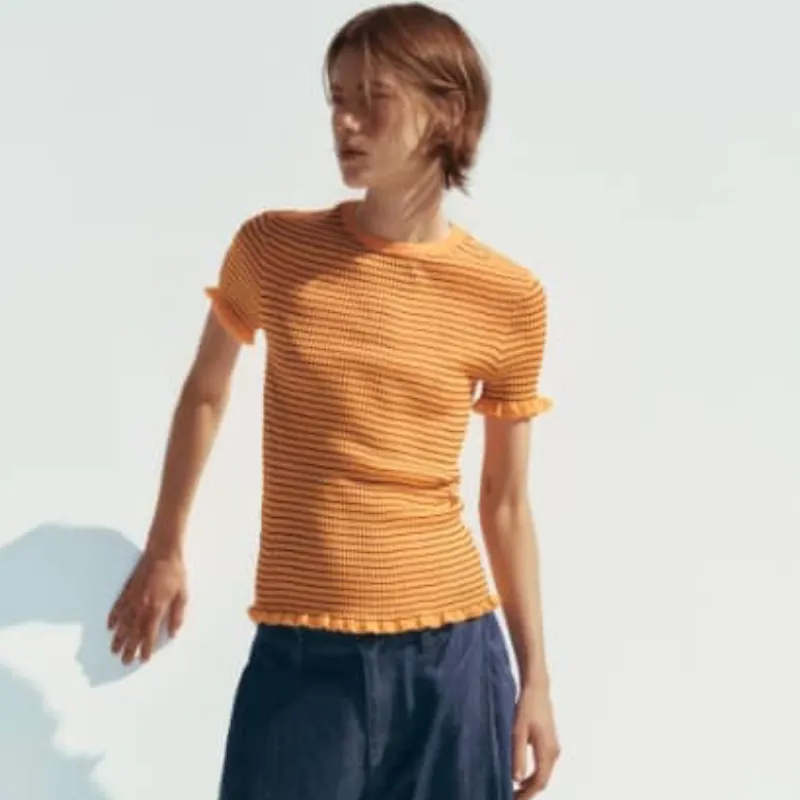 Top naranja listas negras