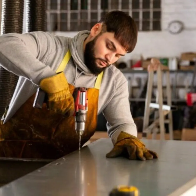 Chapistería de Equipos de Clima y Refrigeración