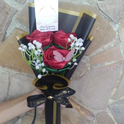 Ramo mini de rosas