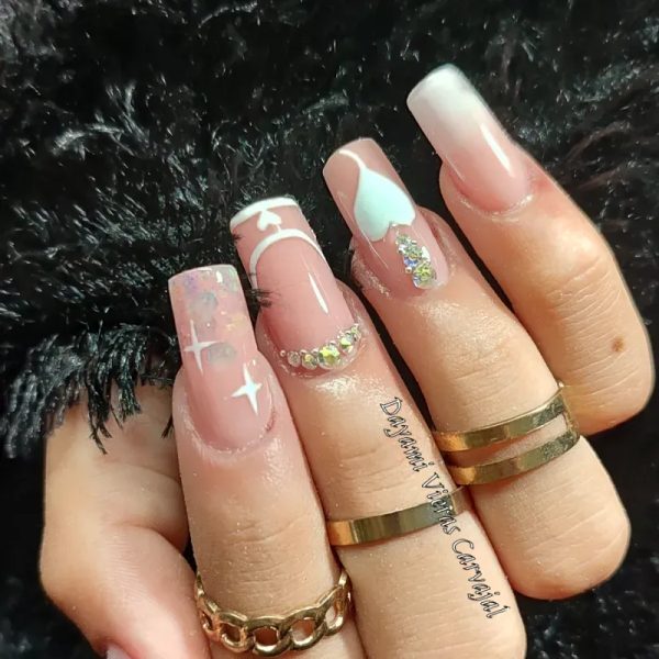 Uñas de poligel medianas
