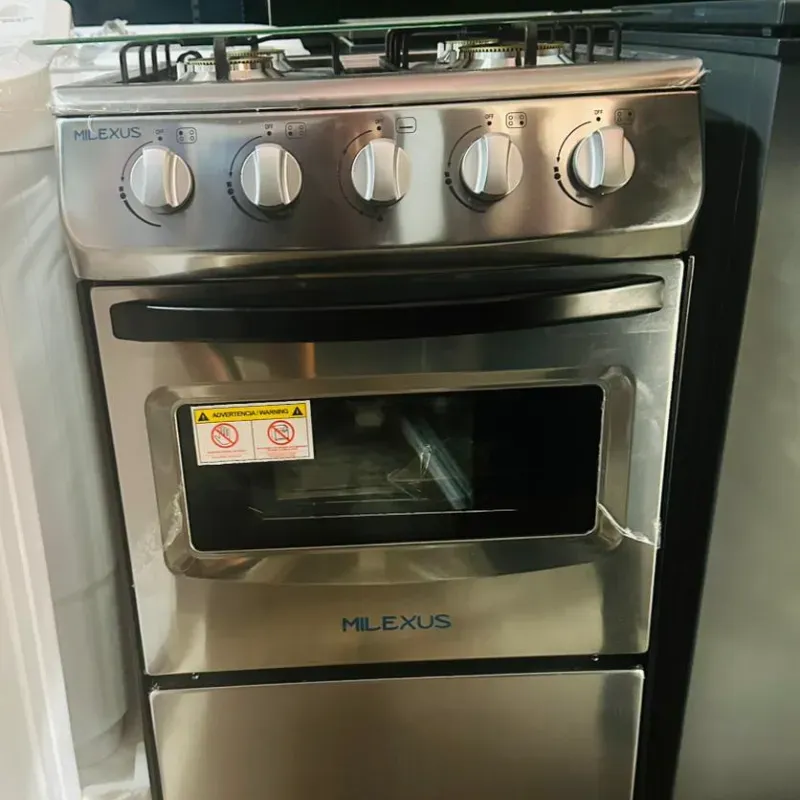 Cocina Milexus con horno acero inoxidable