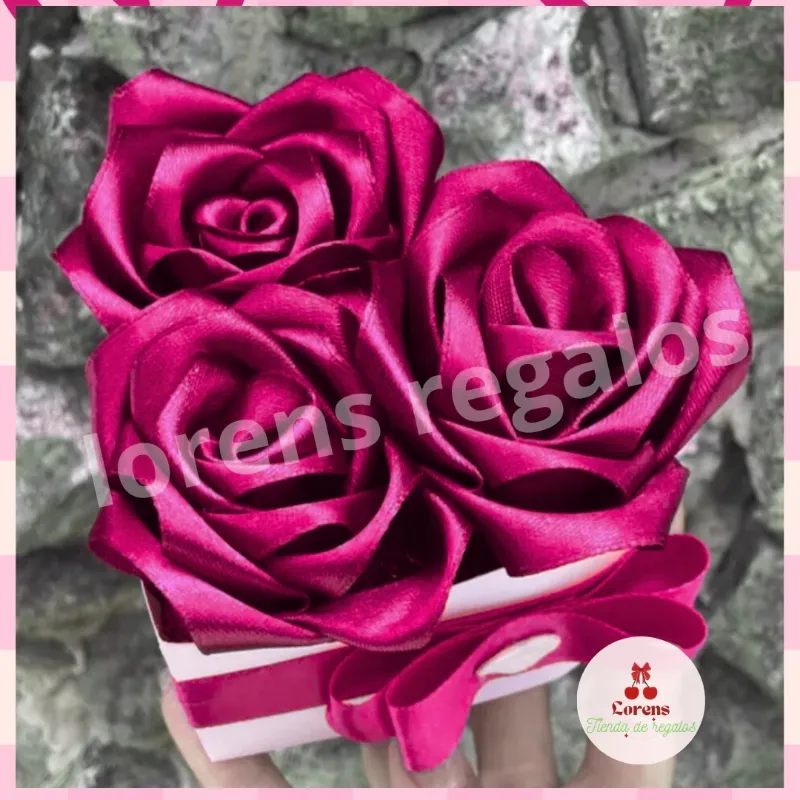 Mini corazón con flores