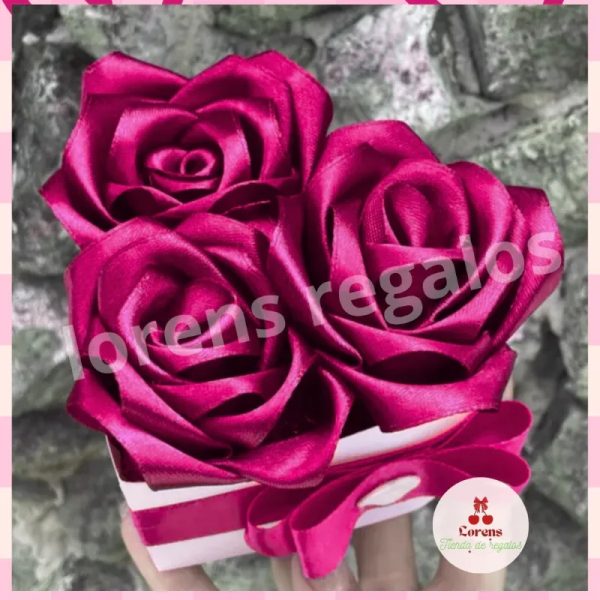 Mini corazón con flores