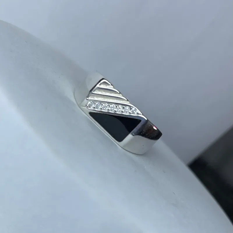 Anillo para hombre 45