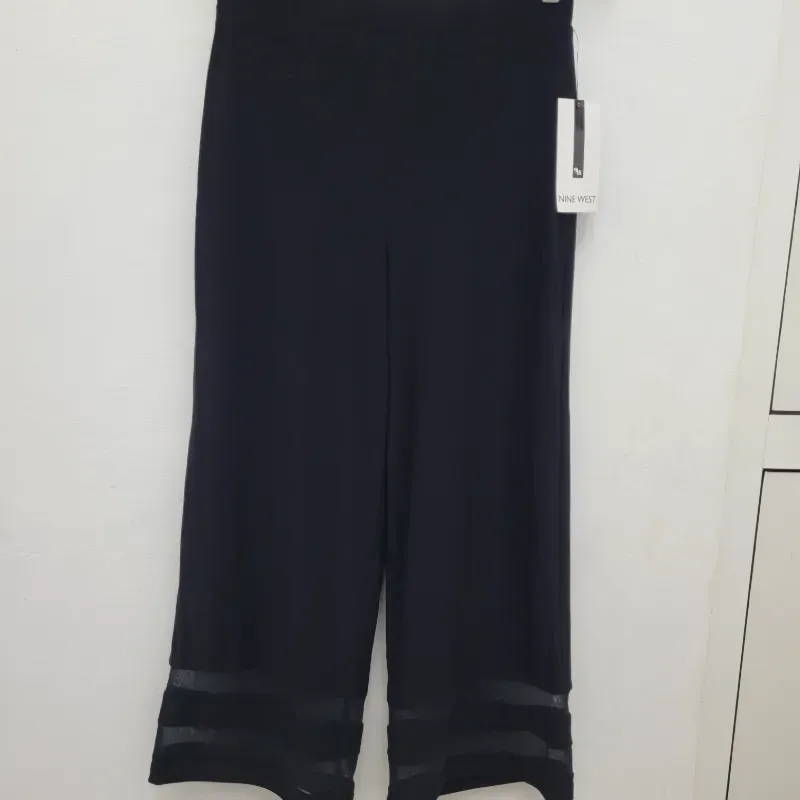 Pantaloneta Nine West