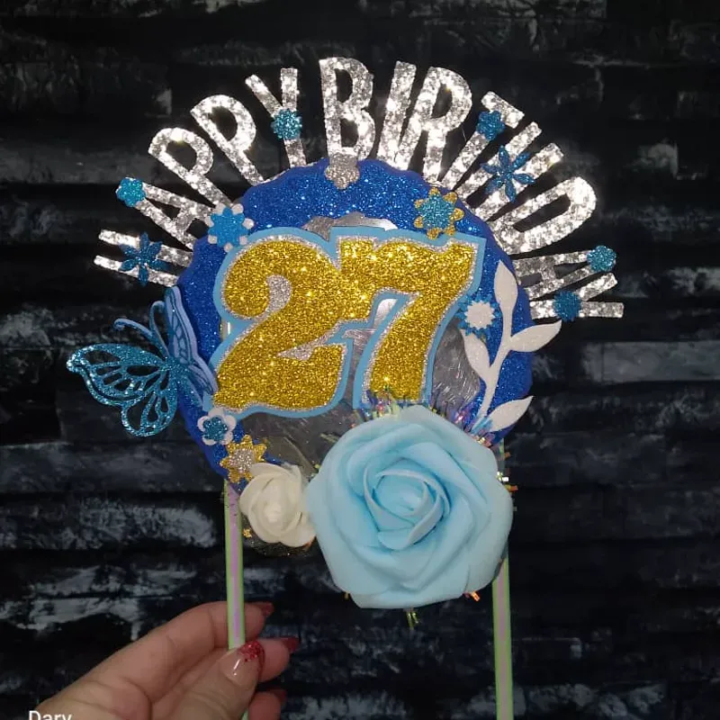 Topper Happy Birthday con edad, rosas y mariposas de foami