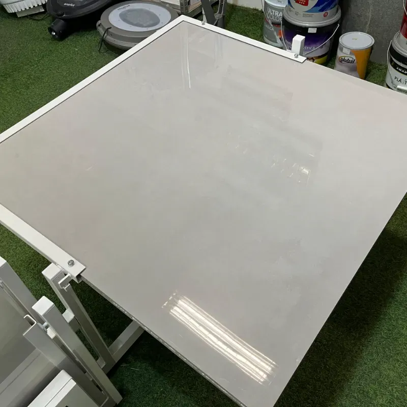 Losa de porcelanato 100x100 (FURIO GREY)