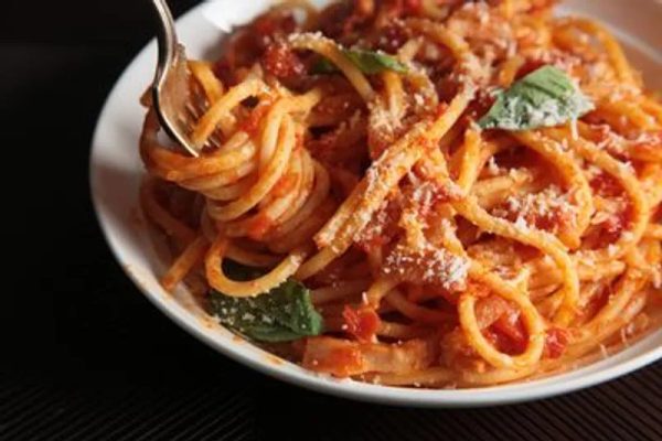 Espaguetis a la Bolognesa