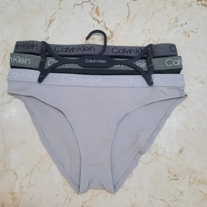 Blumers Calvin klein.