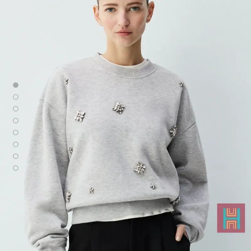 SUDADERA ADORNOS JOYAS GRIS 0098