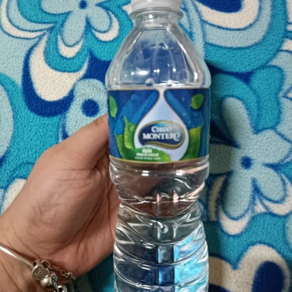 Agua mineral