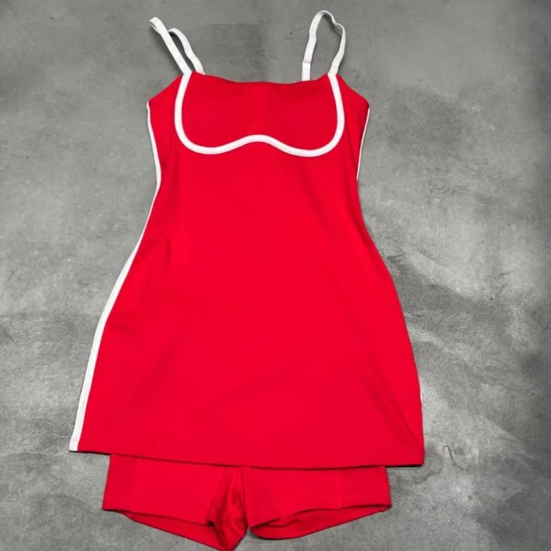 Vestido deportivo alo