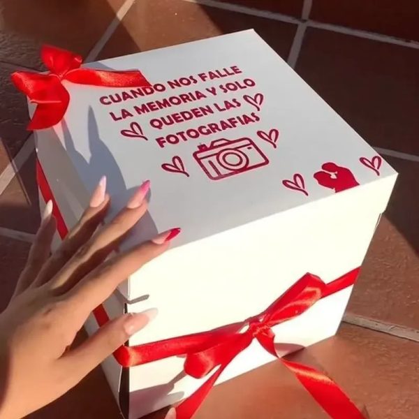 Caja sorpresas con fotografías