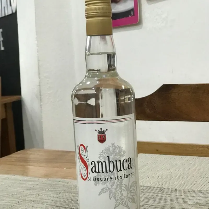 Licor Sambuca