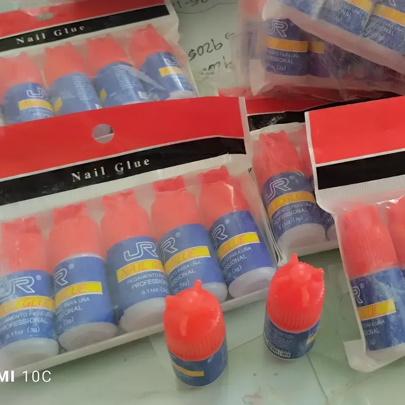 Pomitos Tapa Roja PEGAMENTO PARA TIPS- Pqte d 5