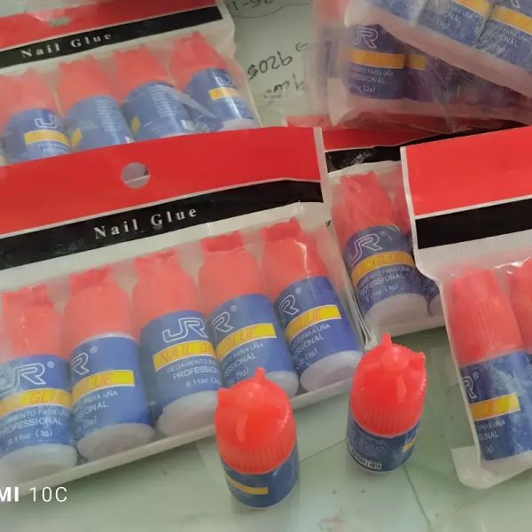Pomitos Tapa Roja PEGAMENTO PARA TIPS- Pqte d 5