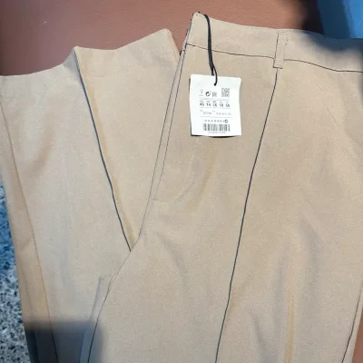 Pantalón de vestir PULL&BEAR
