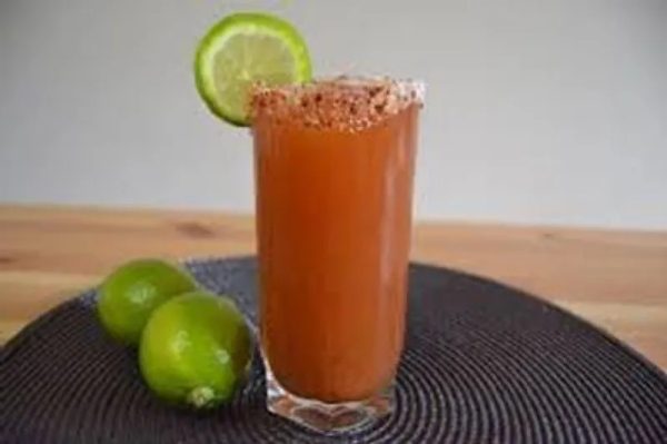Cóctel Michelada