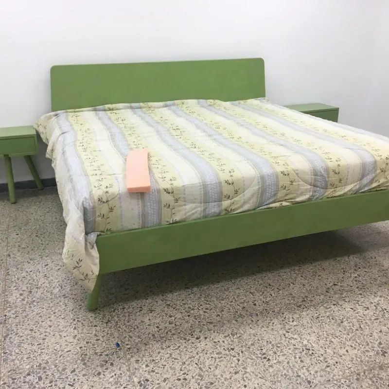 Juego de cuarto verde tamaño king