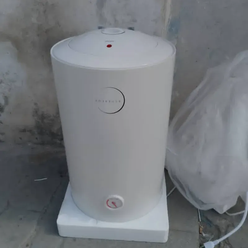 Calentador de agua eléctrico .