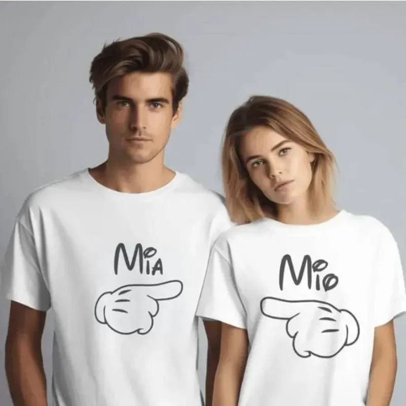 Pareja de pullover blancos