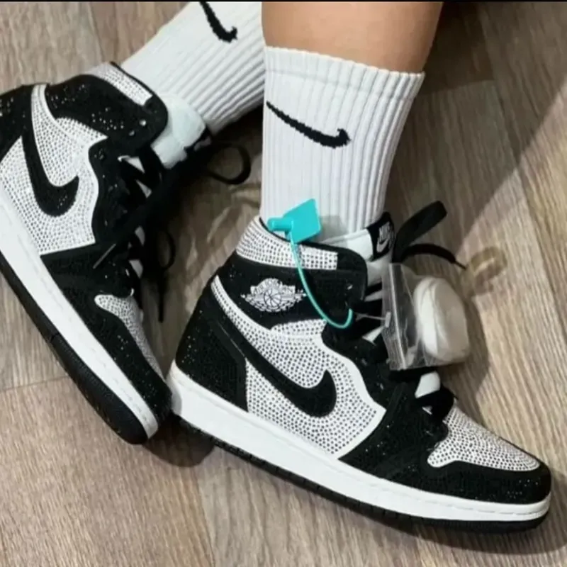 Nike Jordan 1 Hight Negras y Blancas