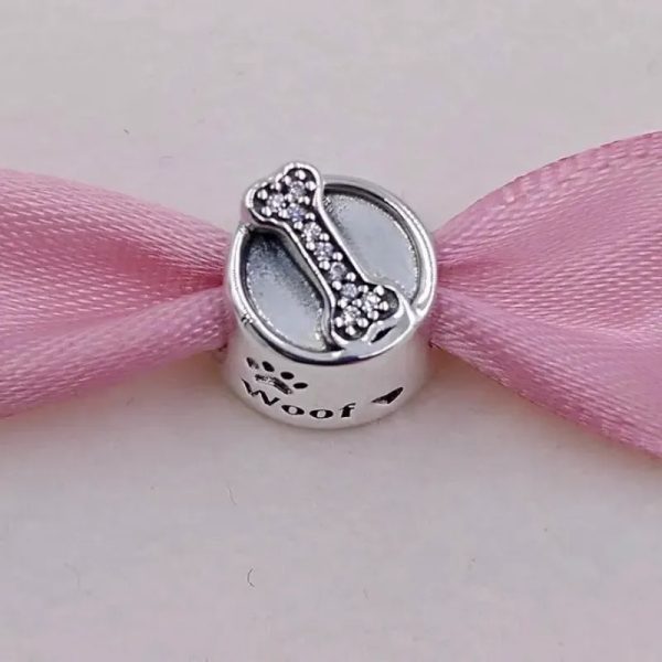 Charm mascota