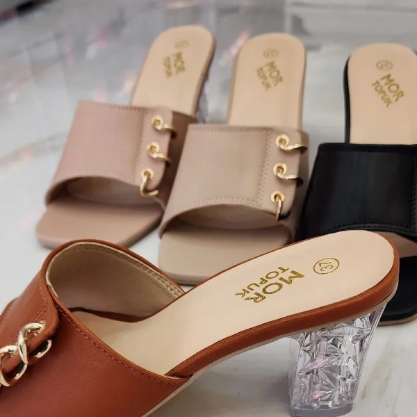 Sandalias de Tacon
