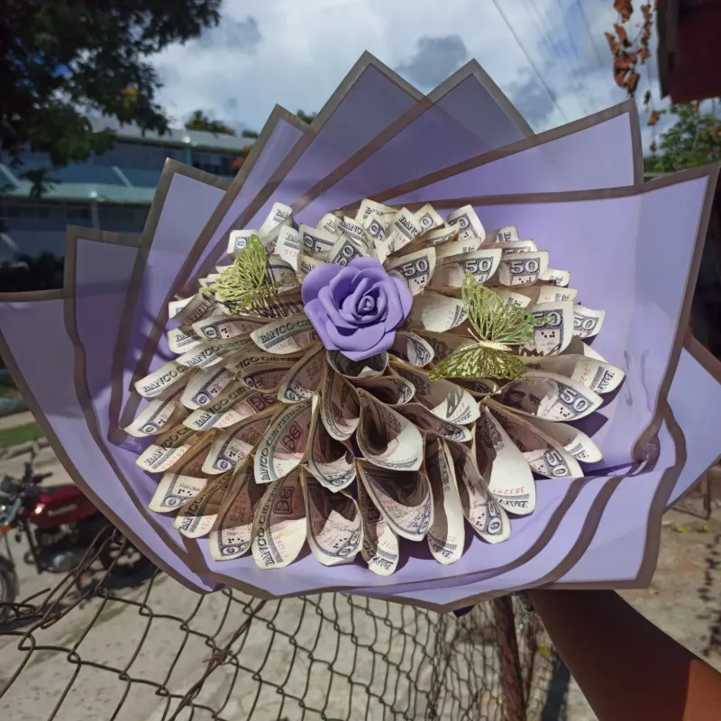 Ramo de billetes