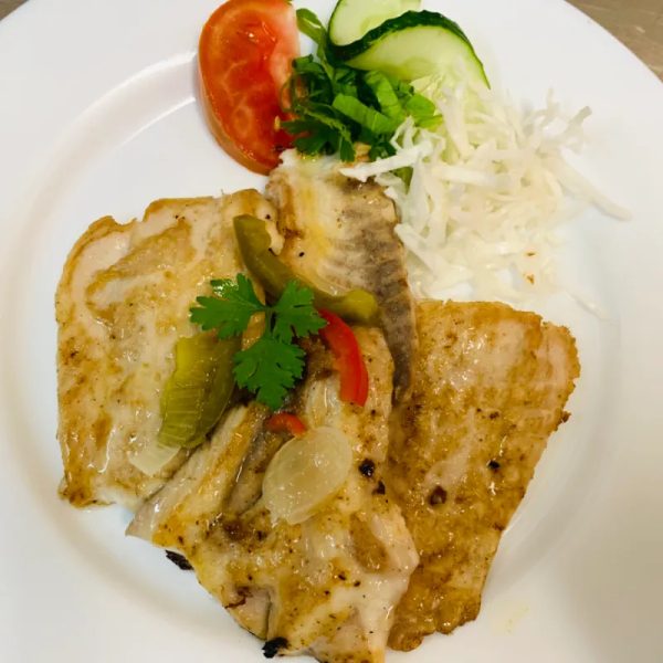Filete de pescado grillé