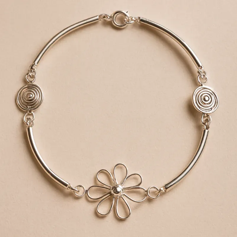 Pulsera con flores