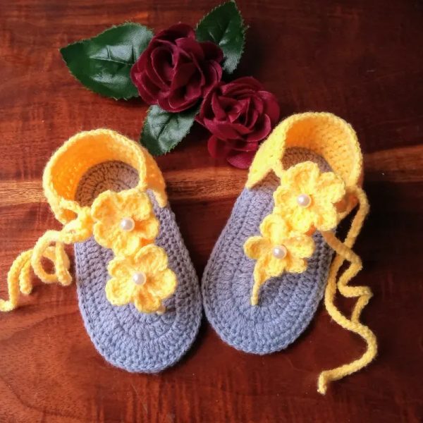 Modelo Lía !!!. Sandalia tejida a crochet.✨