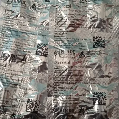 DOMOZOL ( Omeprazol20mg/Domperidona10mg)